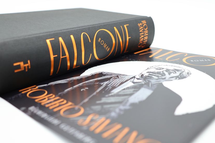 17569X_Saviano_Falcone_BA_04.jpg